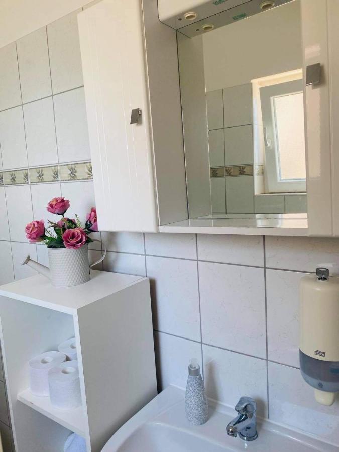 Apartmani Pami Podstrana Exteriör bild