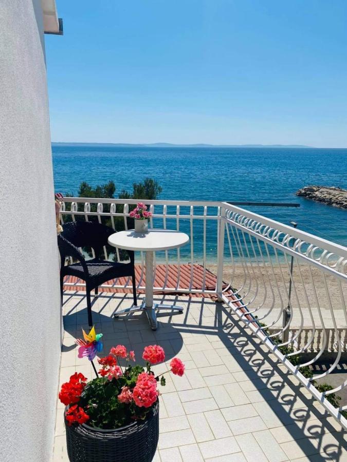 Apartmani Pami Podstrana Exteriör bild